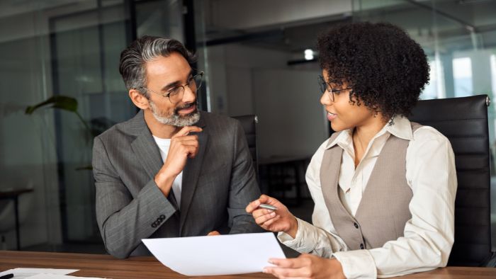 Quels avantages offre un cabinet de recrutement spécialisé dans le juridique ?
