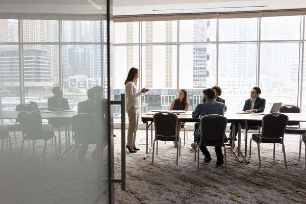Recrutement en gestion de fortune : défis et innovations des grandes familles