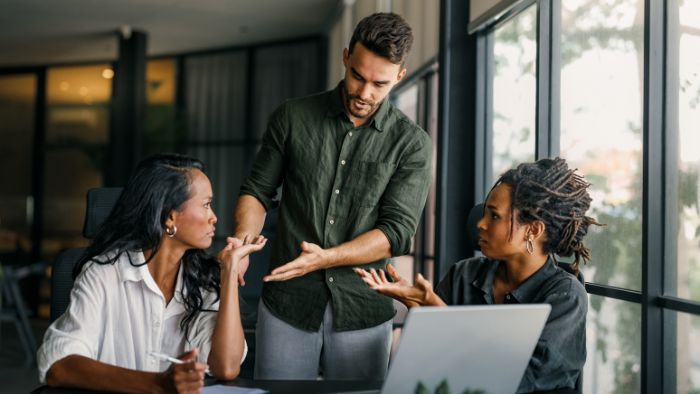Quels sont les impacts d’une mauvaise gestion des désaccords en équipe ?