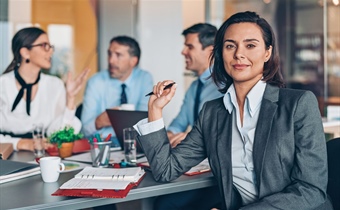 Wpływ przywództwa na rozwój i wyniki finansowe firm