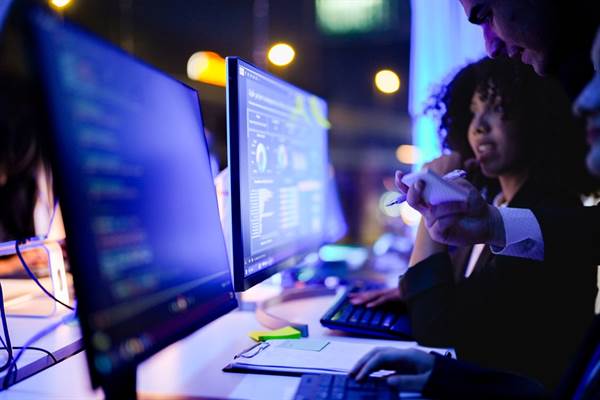 Transformation digitale : pourquoi elle devient souvent une crise managériale